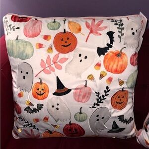 The Farmhouse Pastel Haloween Pillow Set